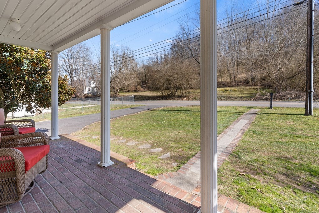 31717 Old Saltworks Road Meadowview, VA 24361 - Photo 15 of 26 Gallery Image 15