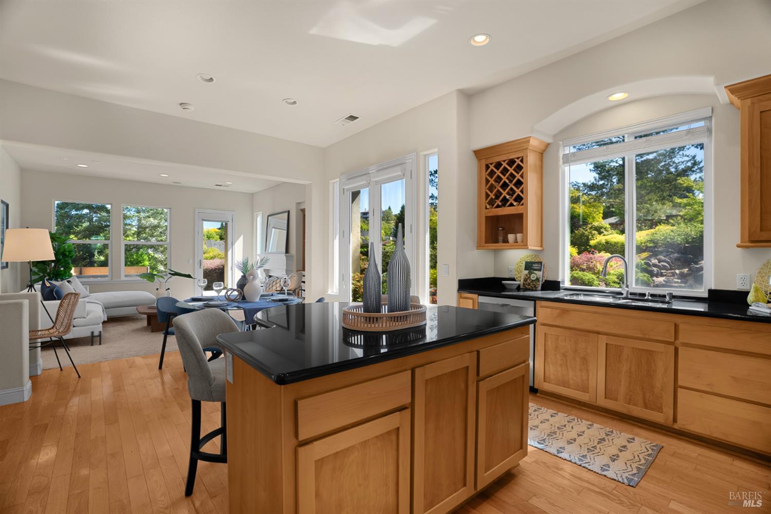 3684 Banbury Court Santa Rosa, CA 95404 - Photo 7 of 48