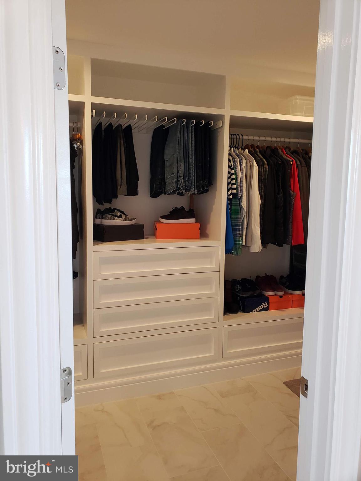 2009 Ridge Road Haymarket, VA 20169 - Photo 34 of 68 Master closet
