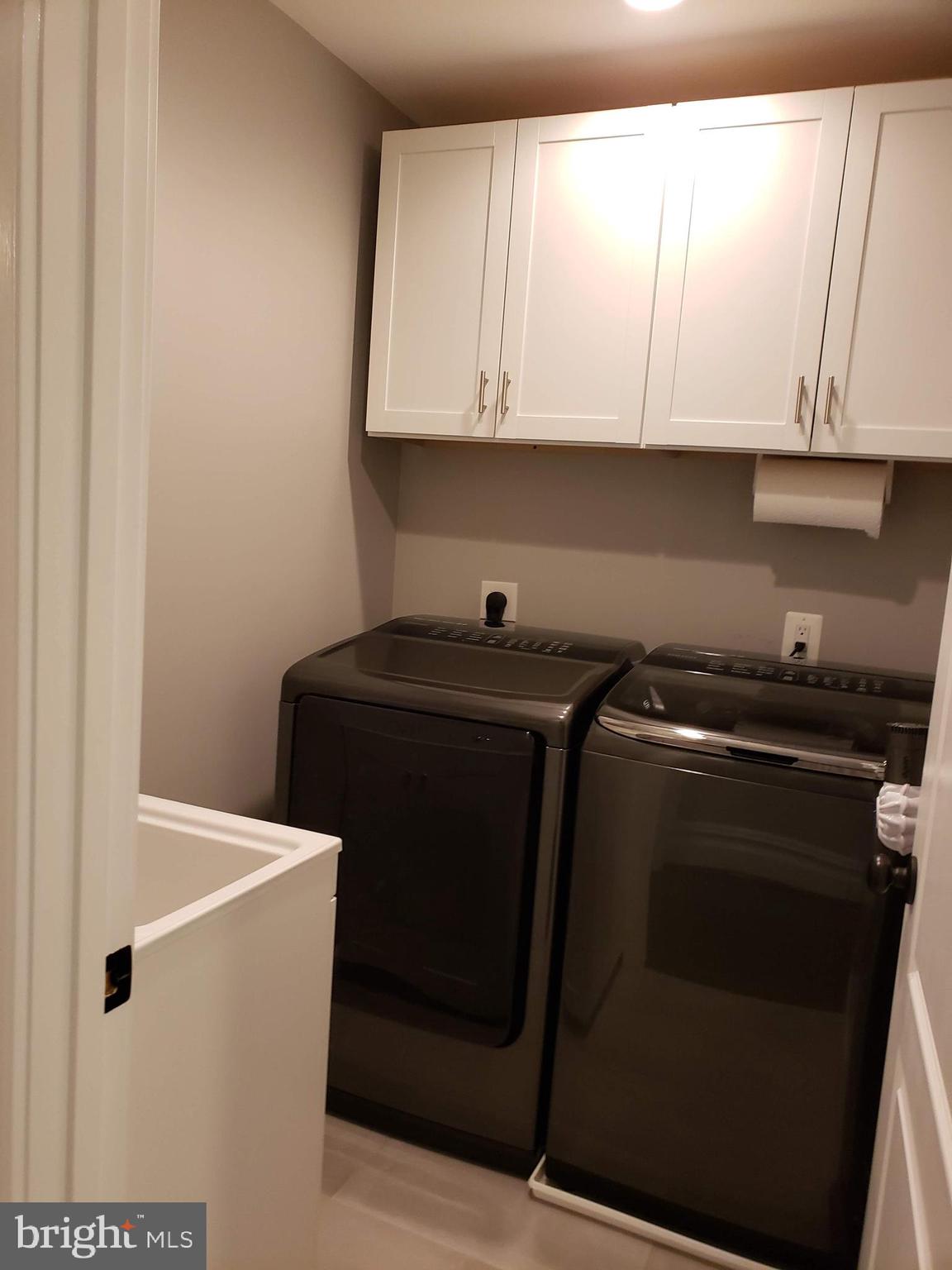 2009 Ridge Road Haymarket, VA 20169 - Photo 42 of 68 Laundry