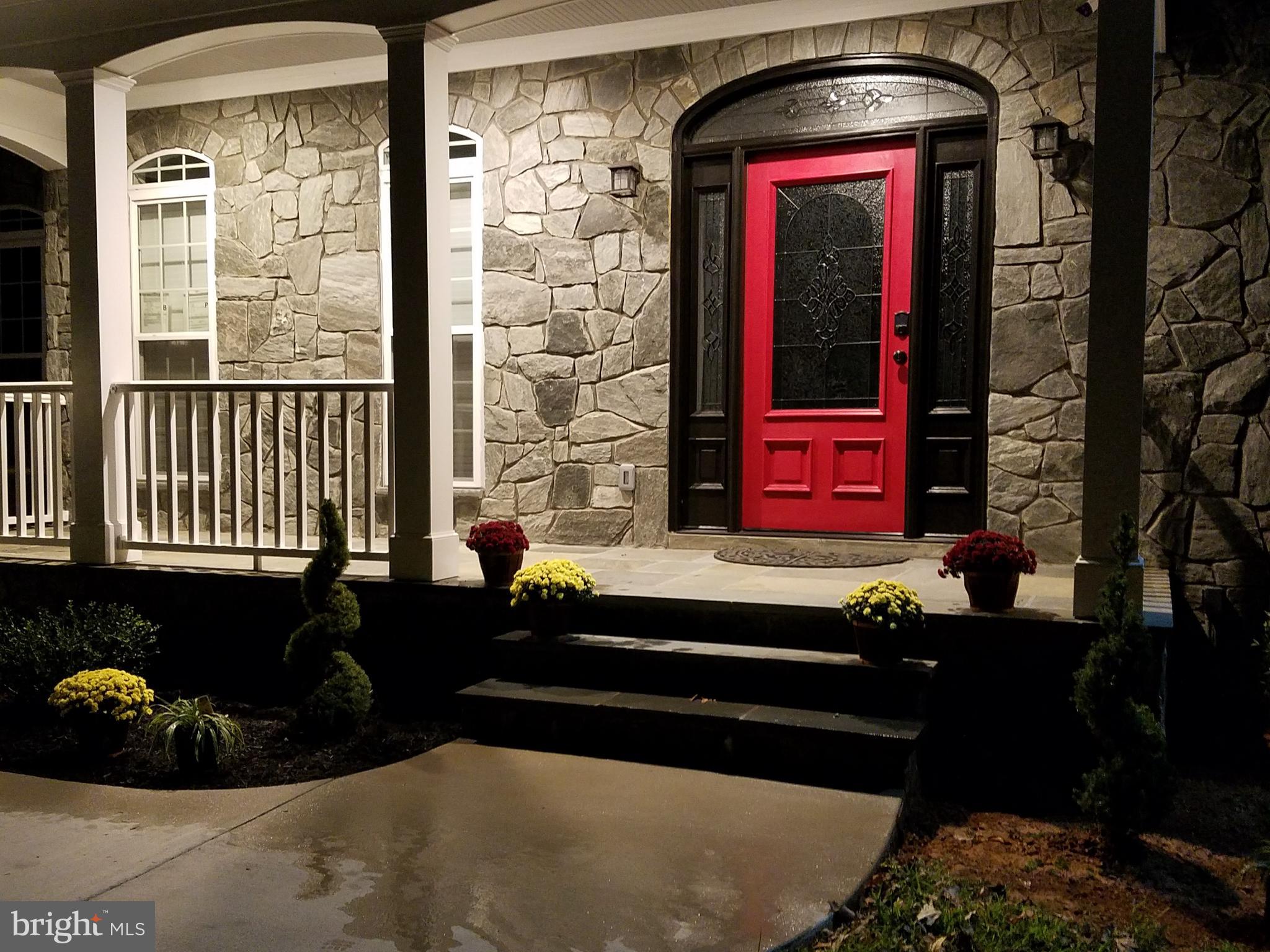 2009 Ridge Road Haymarket, VA 20169 - Photo 8 of 68 Entry