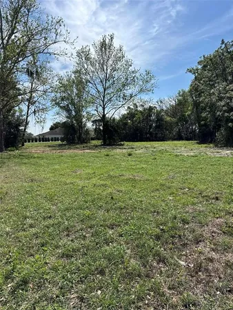 $250,000 | 15511 Highway 19, Groveland, FL 34736