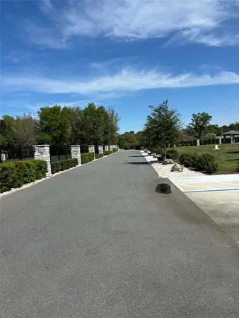 $250,000 | 15511 Highway 19, Groveland, FL 34736