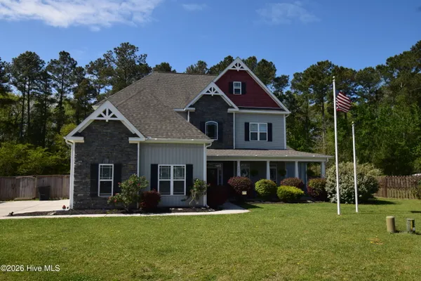 $599,900 | 612 Dezi Lane, Hubert, NC 28539