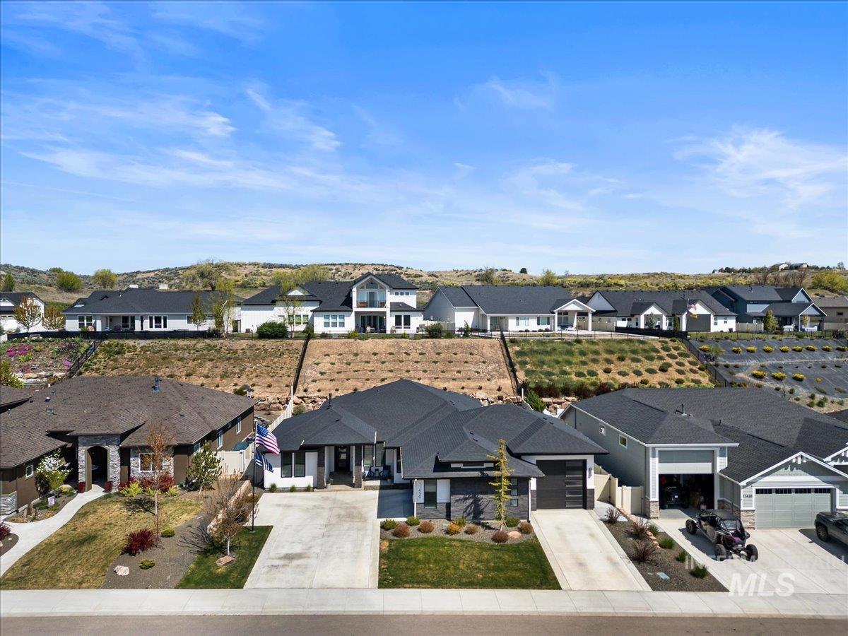 11450 West Threadgrass St