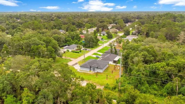 a view of a tennis court