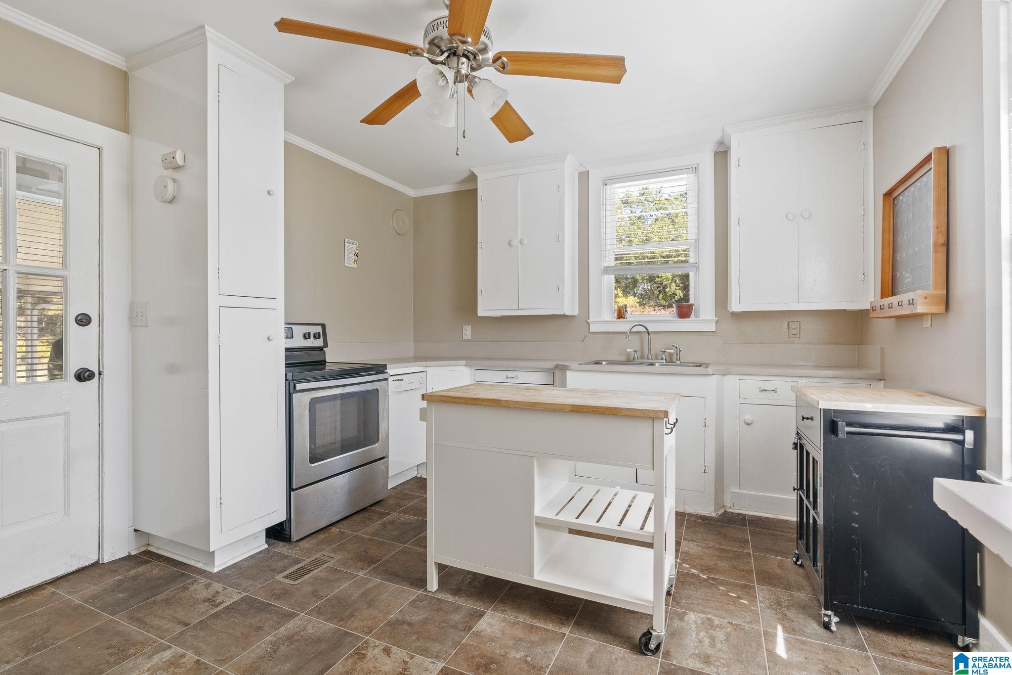 7914 South Valley Road Pinson, AL 35126 - Photo 10 of 24