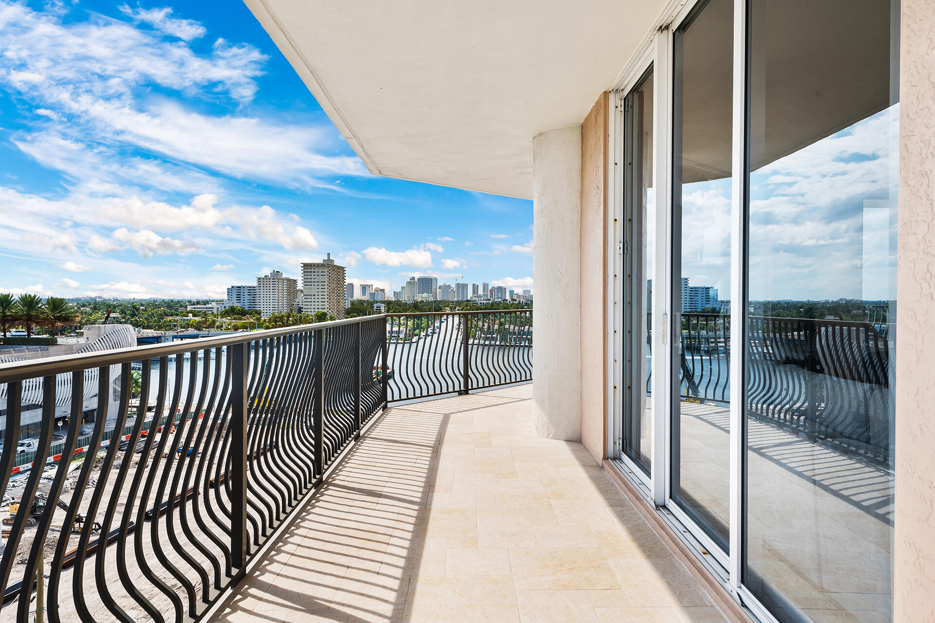 100 South Birch Road, Unit 906 Fort Lauderdale, FL 33316 - Photo 14 of 46 DSC_4014