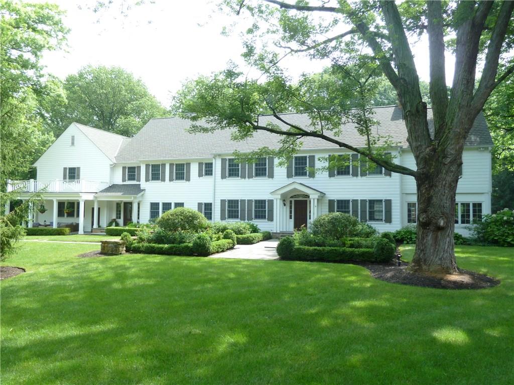 8115 Spring Mill Road Indianapolis, IN 46260 - Photo 2 of 20 Gallery Image 2