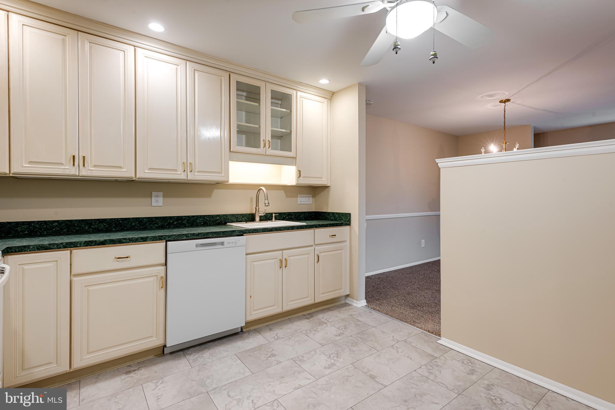 1606 Raintree Lane, Unit 1606 Malvern, PA 19355 - Photo 14 of 34 Eat-in Kitchen with Space for Table