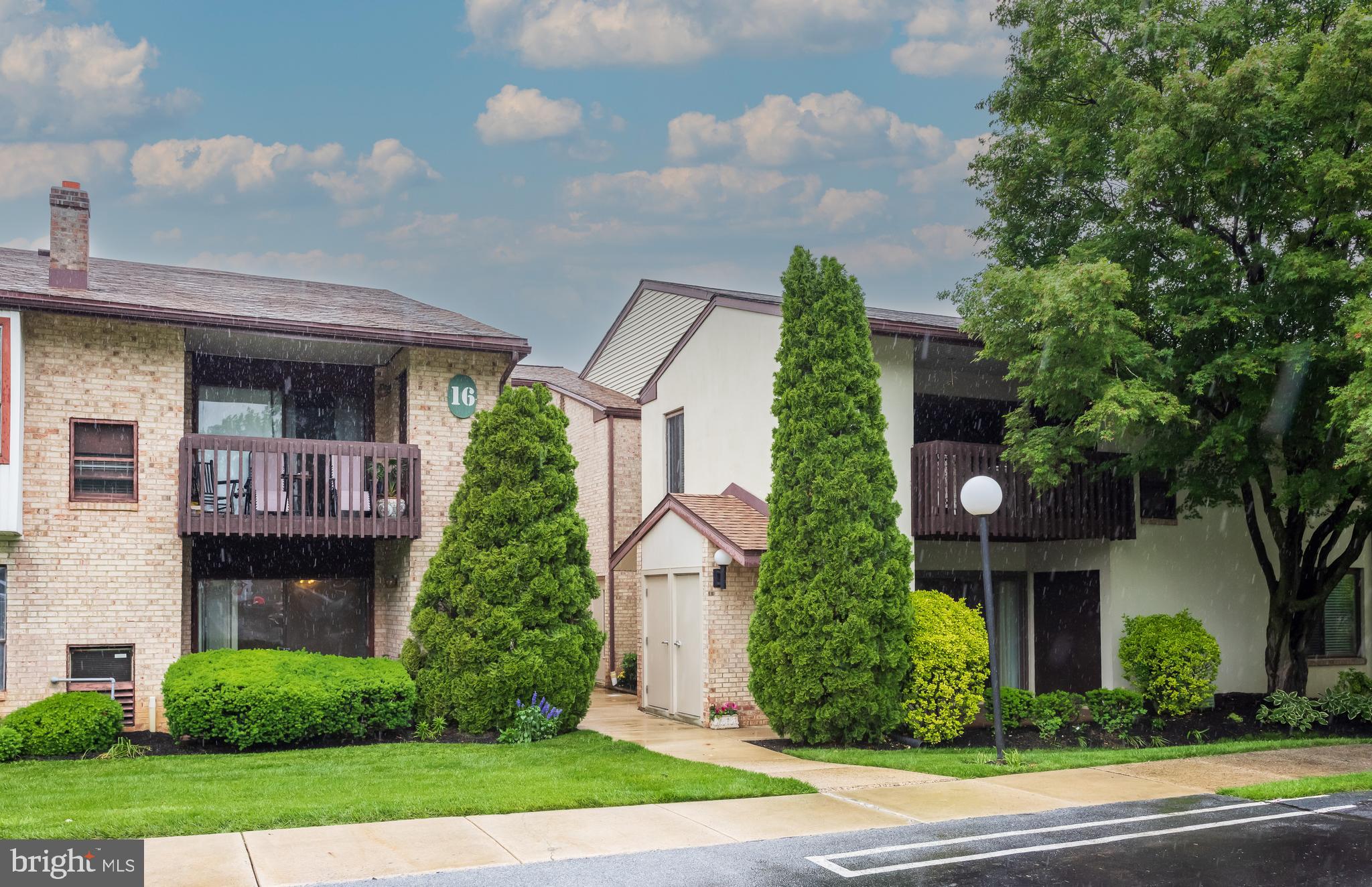 1606 Raintree Lane, Unit 1606 Malvern, PA 19355 - Photo 30 of 34 Park close to your entrance