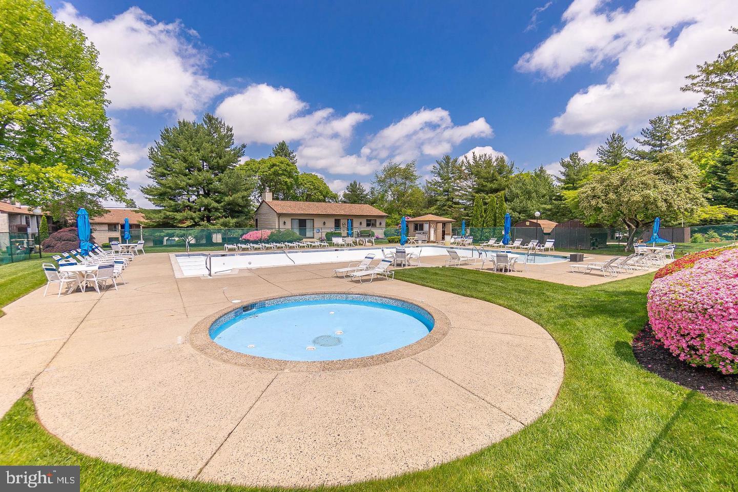 1606 Raintree Lane, Unit 1606 Malvern, PA 19355 - Photo 32 of 34 Pool Area