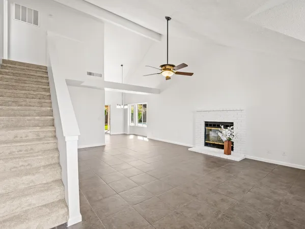 $499,000 | 1631 East Deyoung Drive, Fresno, CA 93720