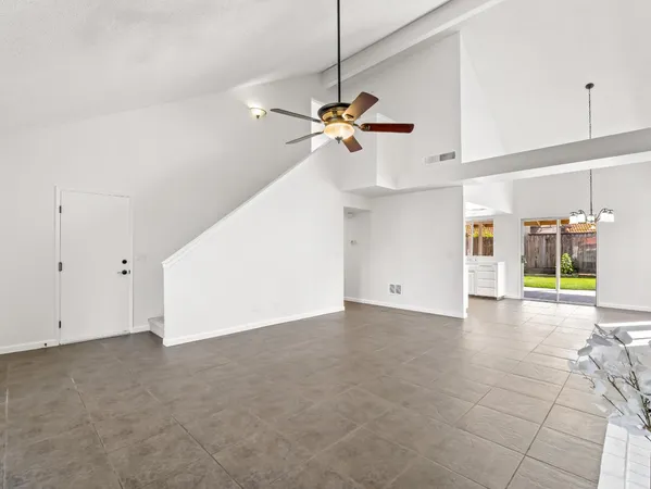 $499,000 | 1631 East Deyoung Drive, Fresno, CA 93720