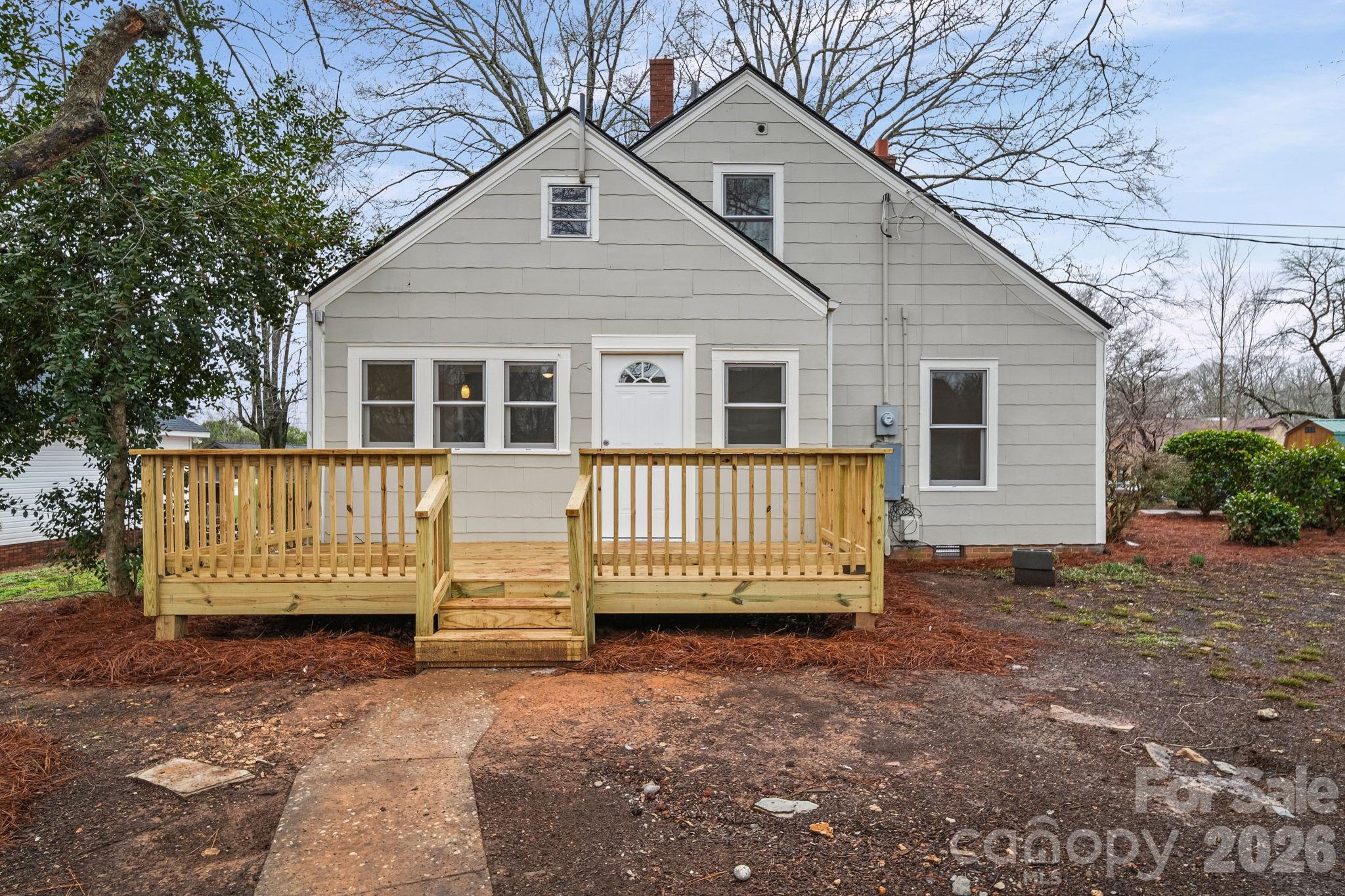 411 Jackson Street Albemarle, NC 28001 - Photo 7 of 41