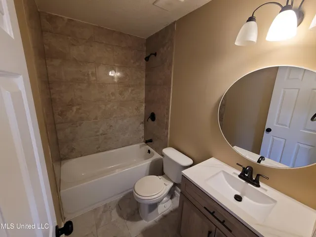 $170,000 | 1658 Joy Boulevard, Horn Lake, MS 38637