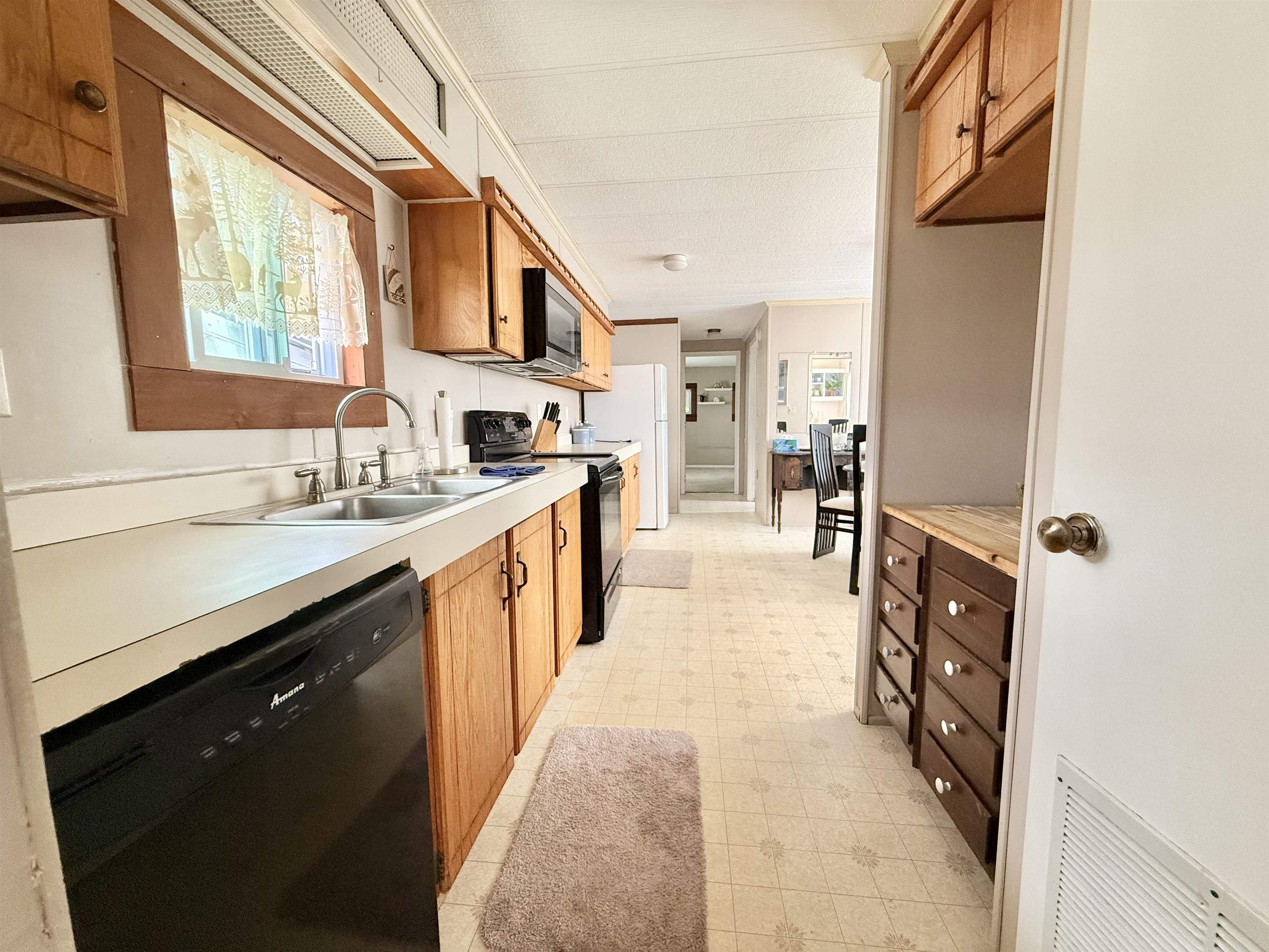 9 Billings Mobile Manor Rutland, VT 05701 - Photo 7 of 21