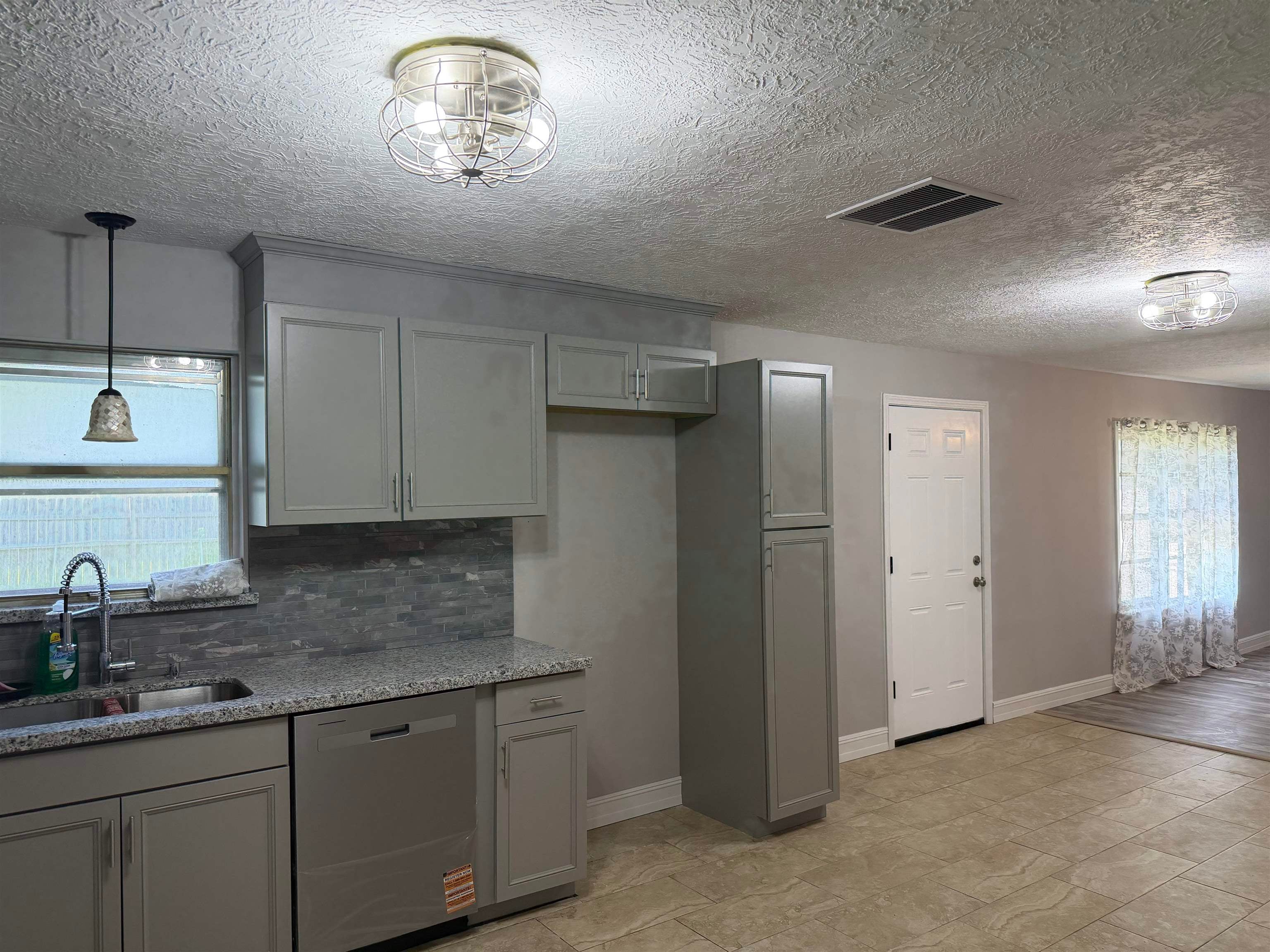 6321 Dave Street Groves, TX 77619 - Photo 4 of 15 Gallery Image 4