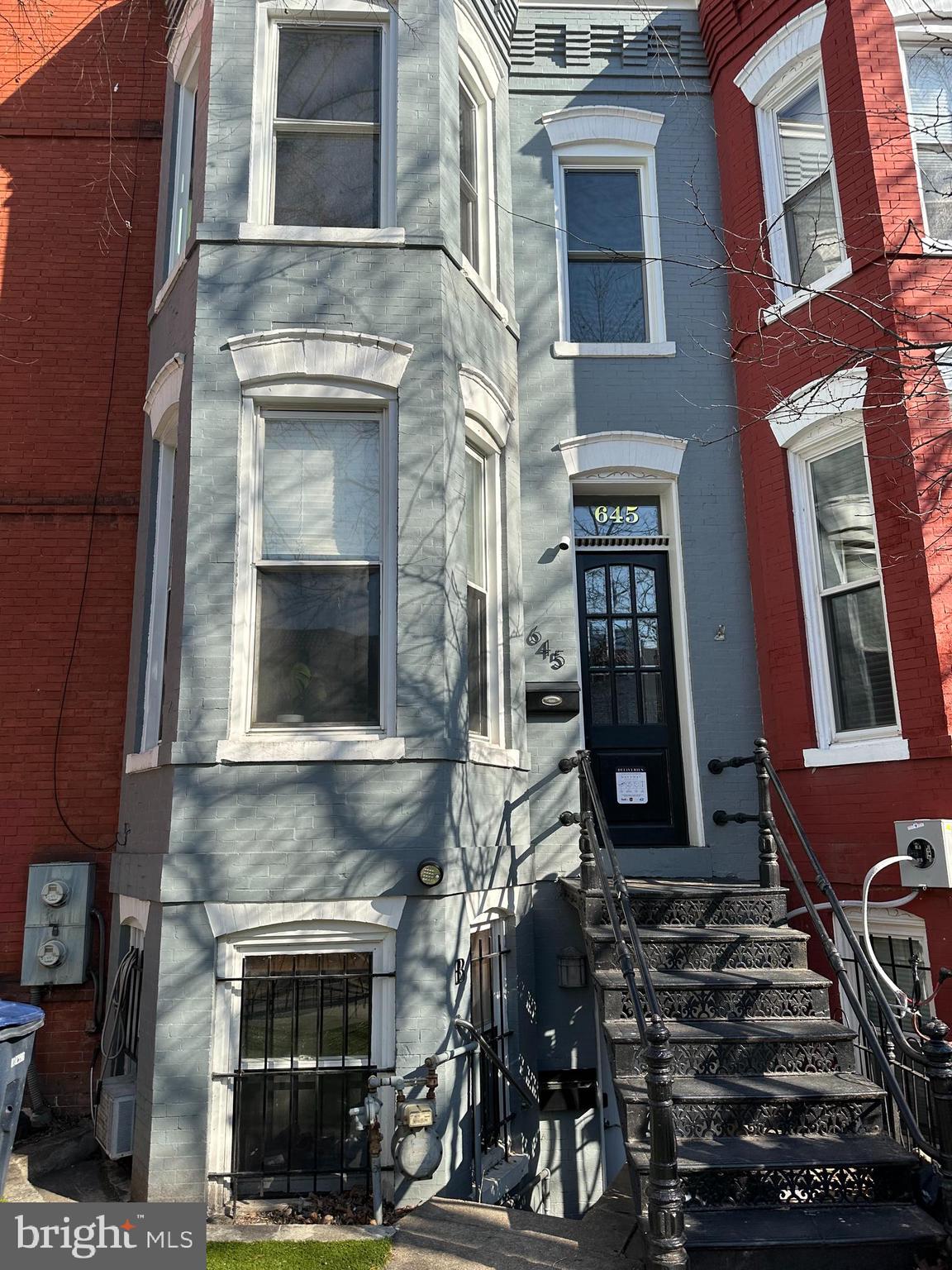 645 Q Street Northwest Washington, DC 20001 - Photo 2 of 31
