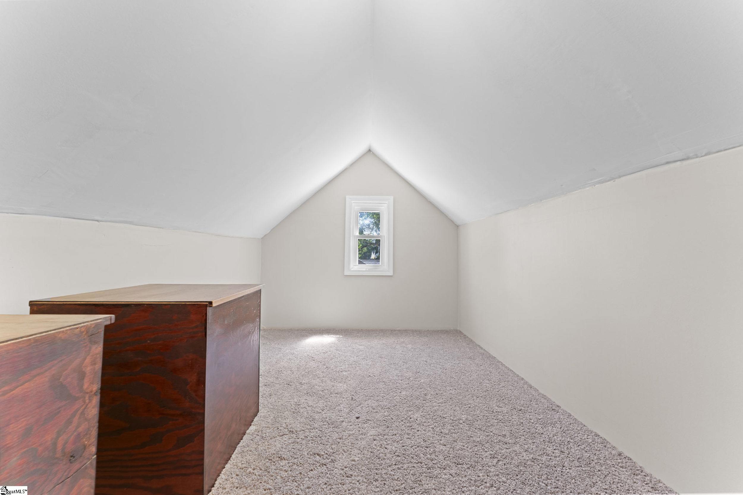 109 Ackley Road Greenville, SC 29607 - Photo 22 of 35