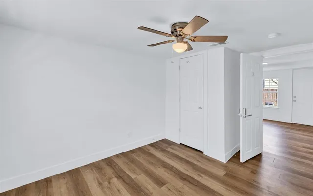 $2,145 | 530 Southeast 2nd Street, Grand Prairie, TX 75051