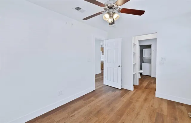 $2,145 | 530 Southeast 2nd Street, Grand Prairie, TX 75051