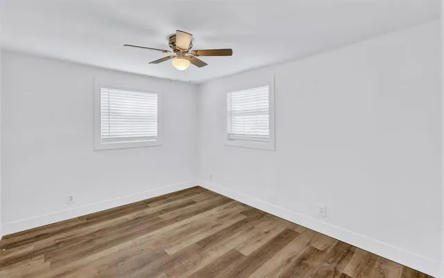 $2,145 | 530 Southeast 2nd Street, Grand Prairie, TX 75051