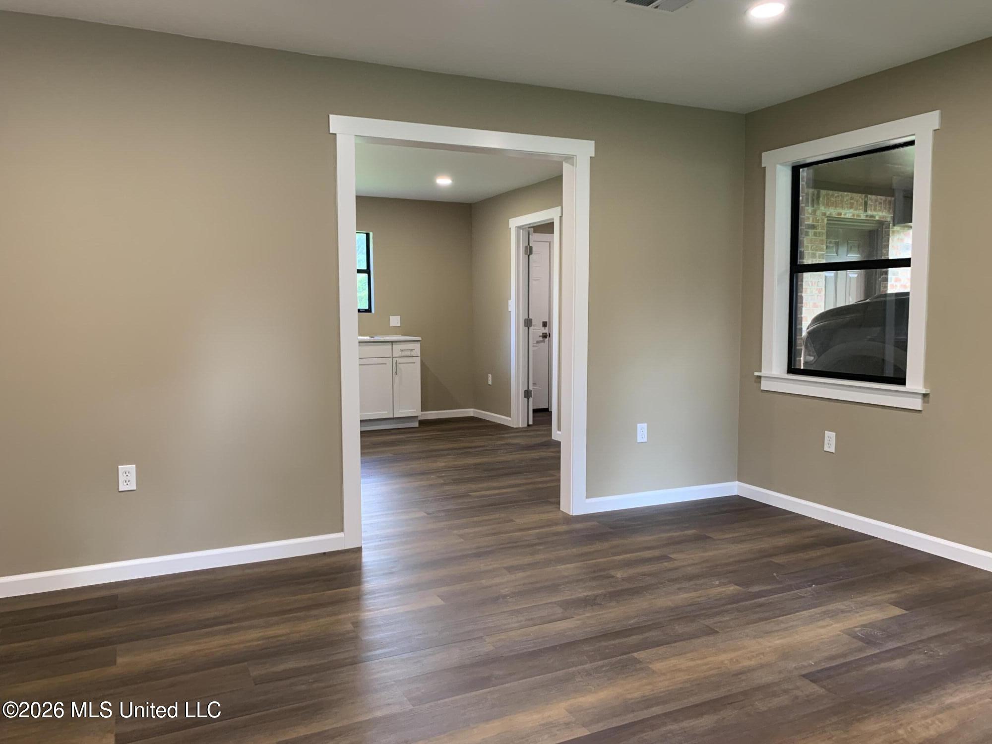 2117 Percy Davis Road Bolton, MS 39041 - Photo 2 of 34 IMG_4444