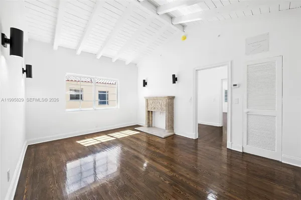 $11,000 | 1545 Meridian Avenue, Miami Beach, FL 33139