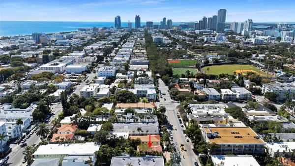 $11,000 | 1545 Meridian Avenue, Miami Beach, FL 33139