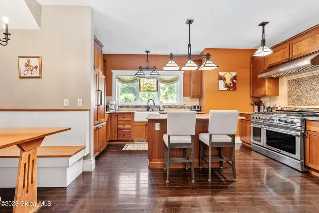 $5,000 | 219 Crescent Avenue, Saratoga Springs, NY 12866