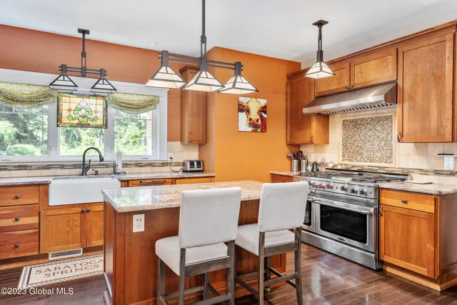 $5,000 | 219 Crescent Avenue, Saratoga Springs, NY 12866