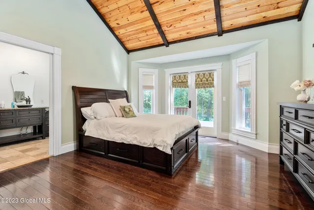 $5,000 | 219 Crescent Avenue, Saratoga Springs, NY 12866