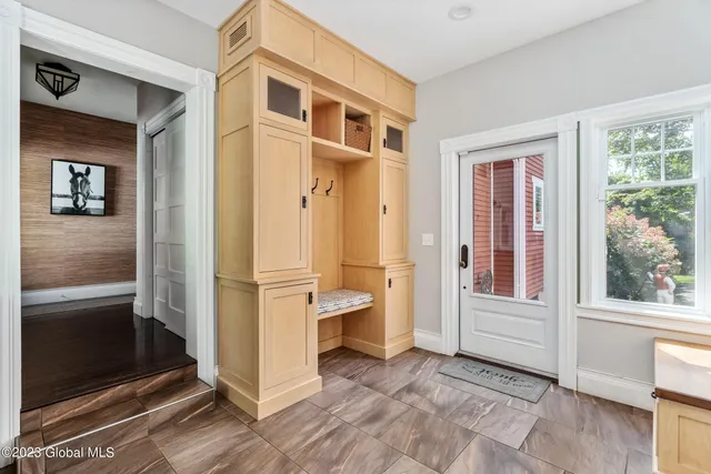 $5,000 | 219 Crescent Avenue, Saratoga Springs, NY 12866