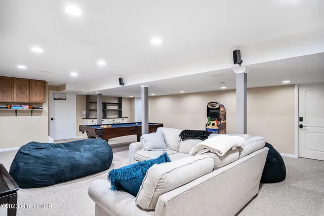 $5,000 | 219 Crescent Avenue, Saratoga Springs, NY 12866