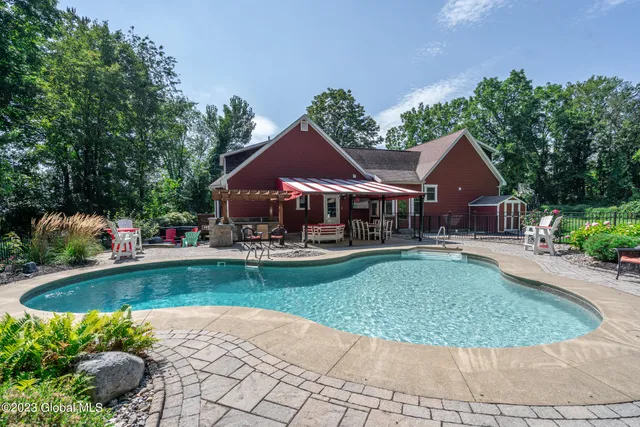 $5,000 | 219 Crescent Avenue, Saratoga Springs, NY 12866