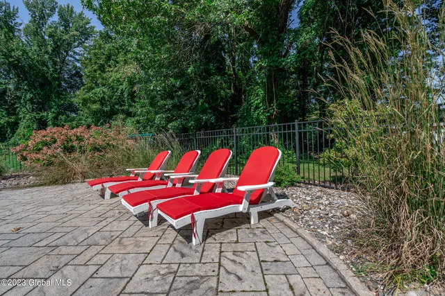 $5,000 | 219 Crescent Avenue, Saratoga Springs, NY 12866