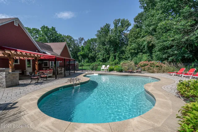 $5,000 | 219 Crescent Avenue, Saratoga Springs, NY 12866