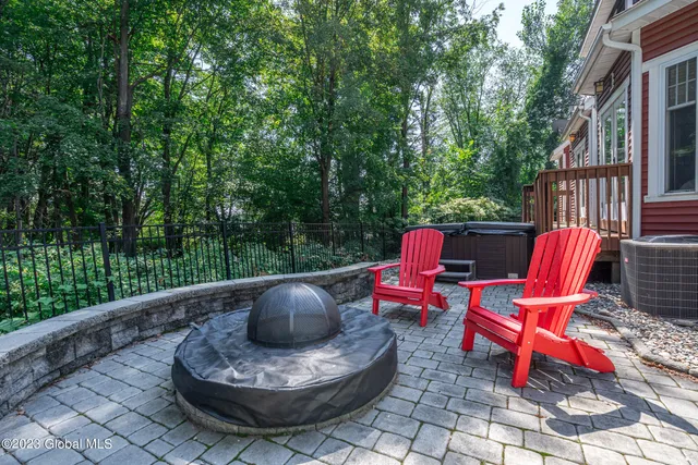 $5,000 | 219 Crescent Avenue, Saratoga Springs, NY 12866