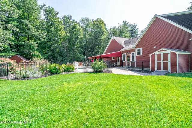 $5,000 | 219 Crescent Avenue, Saratoga Springs, NY 12866