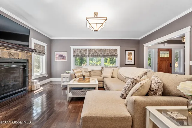 $5,000 | 219 Crescent Avenue, Saratoga Springs, NY 12866