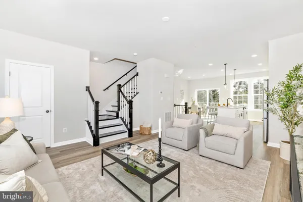 $447,900 | 306 G Baughmans Lane, Frederick, MD 21702