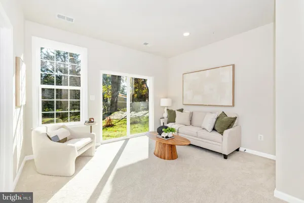 $447,900 | 306 G Baughmans Lane, Frederick, MD 21702