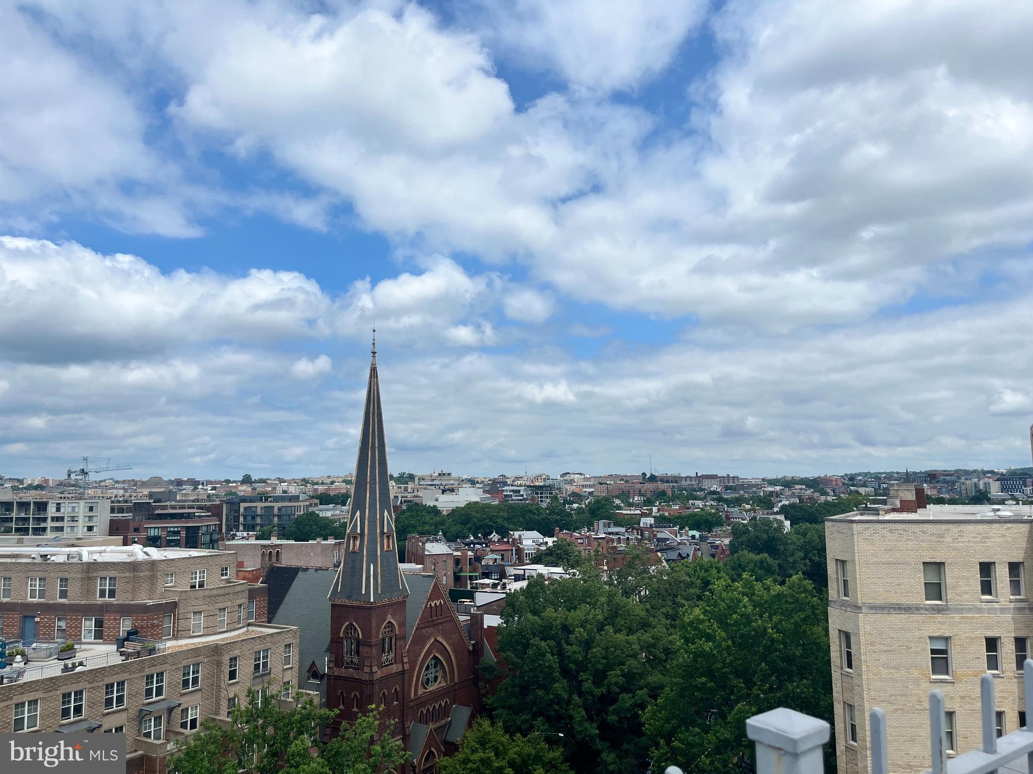 1239 Vermont Avenue Northwest, Unit 104 Washington, DC 20005 - Photo 7 of 30 a view of a city with yard