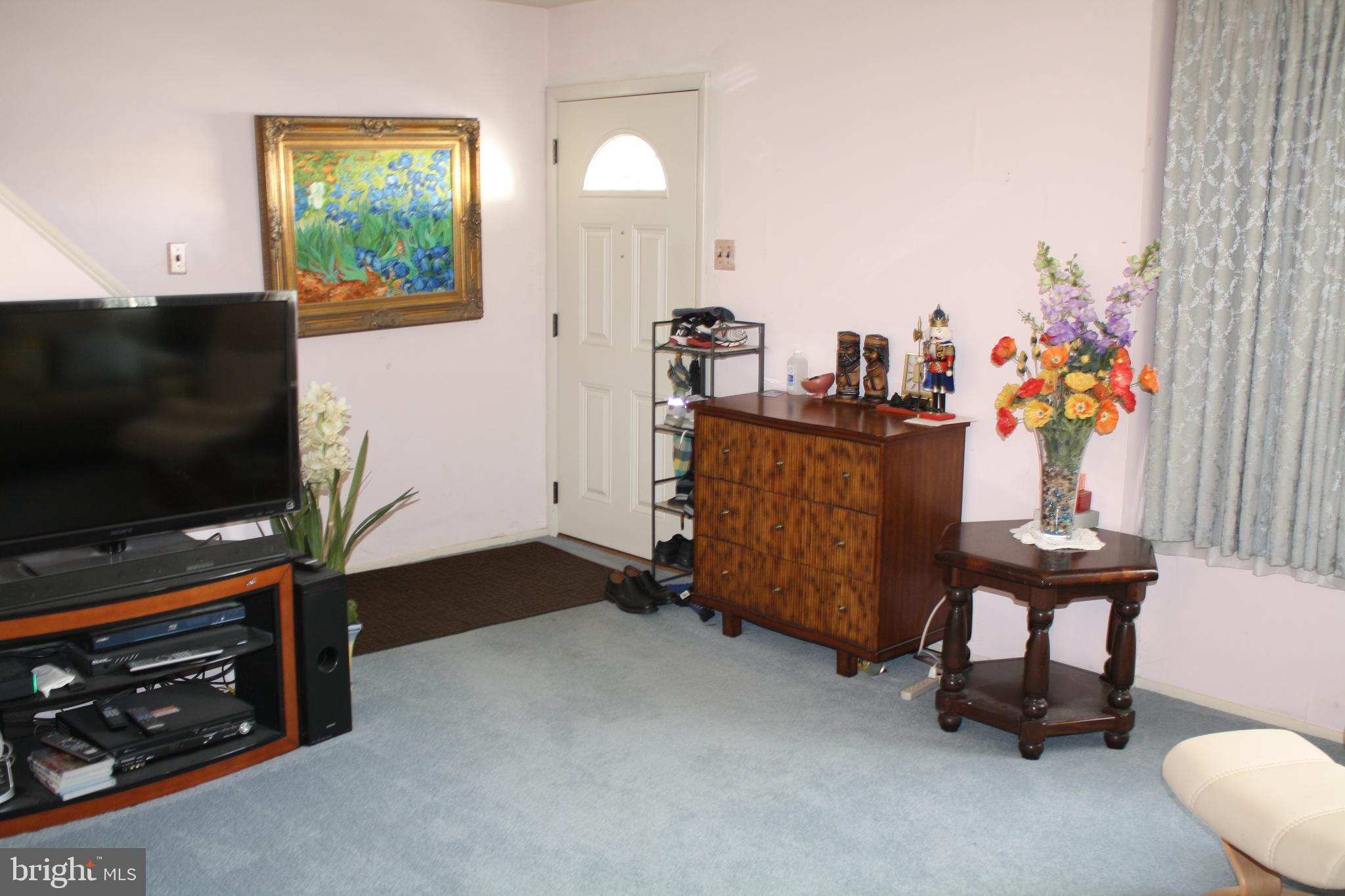13024 Townsend Road, Unit B4 Philadelphia, PA 19154 - Photo 2 of 15