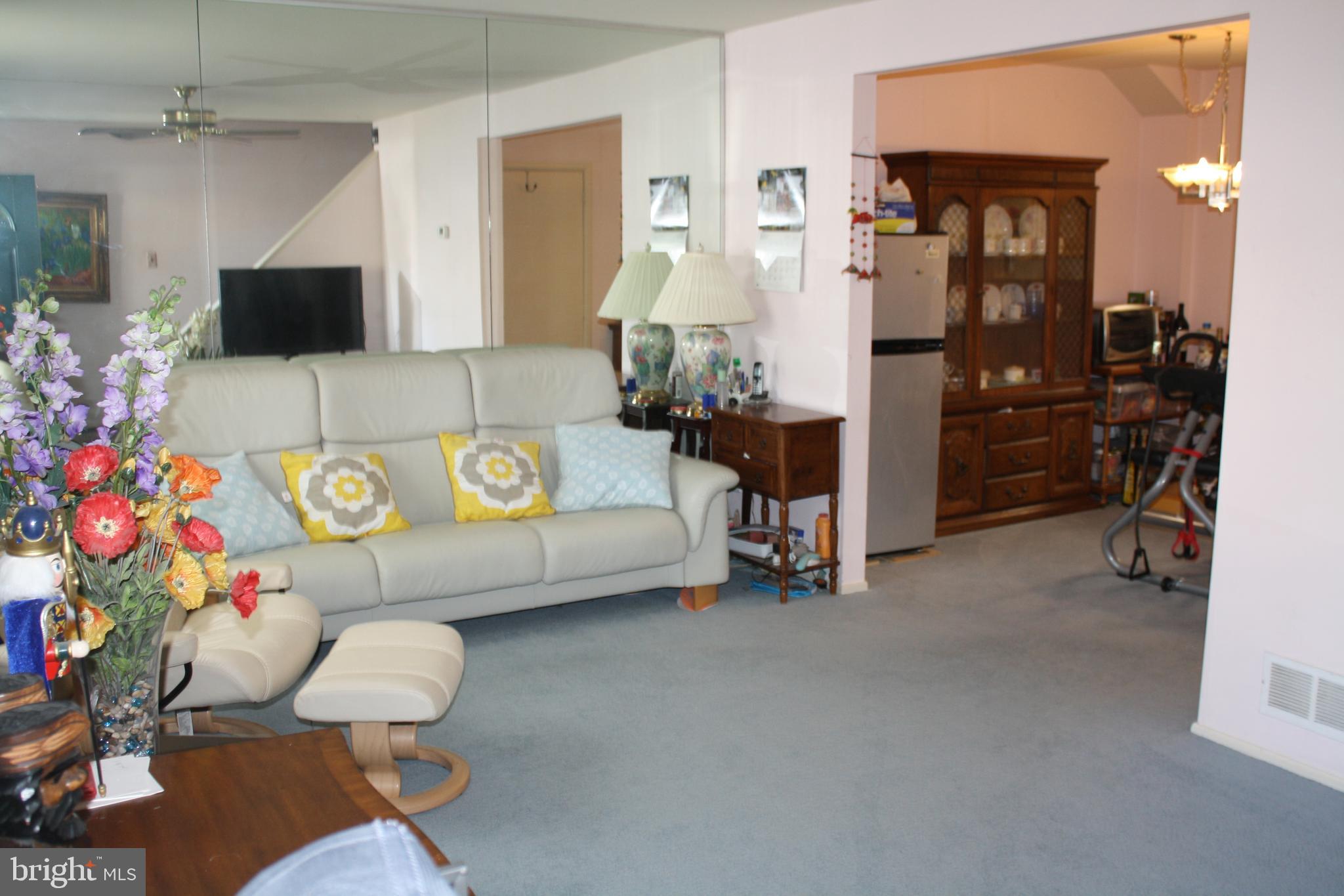 13024 Townsend Road, Unit B4 Philadelphia, PA 19154 - Photo 3 of 15