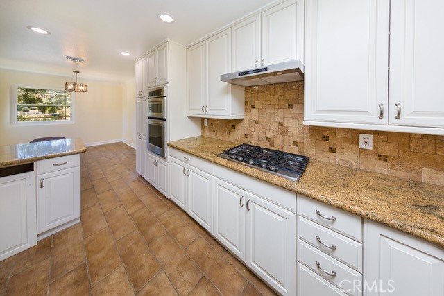 6401 Hubbard Road Acton, CA 93510 - Photo 8 of 20