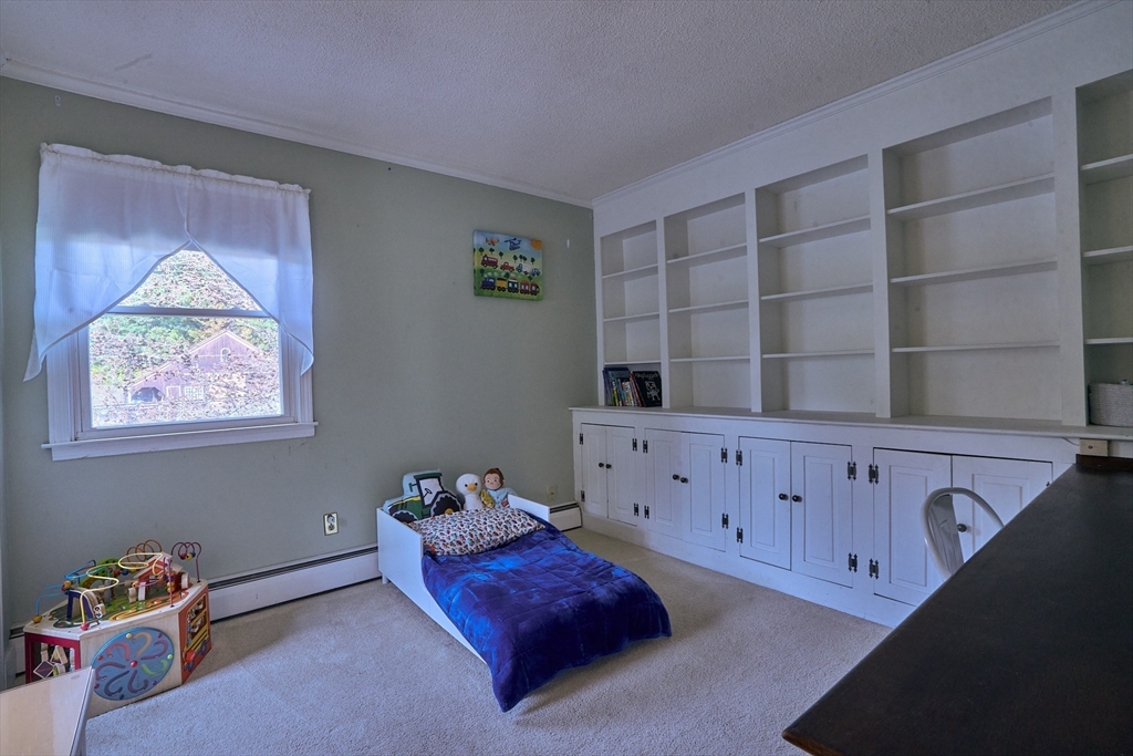 144 Pantry Road Hatfield, MA 01088 - Photo 18 of 38 Gallery Image 18