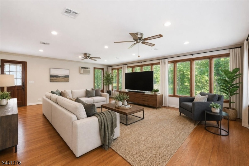 1352 Crim Road Bridgewater, NJ 08807 - Photo 14 of 34