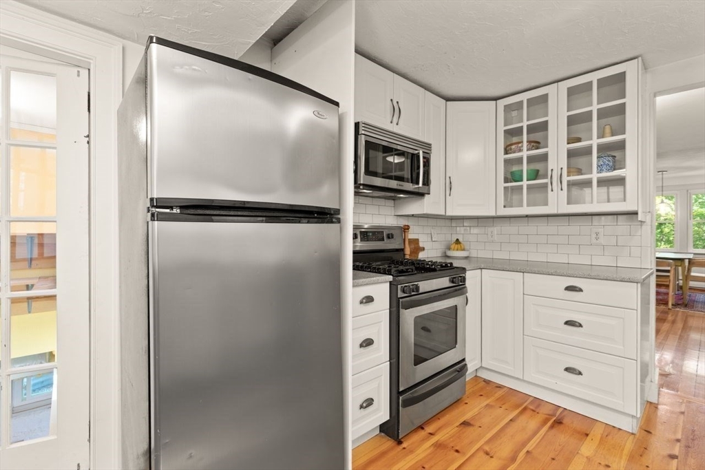 9 Harding Street Sharon, MA 02067 - Photo 16 of 37 Gallery Image 16